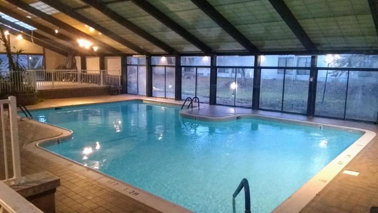 Howard Johnson By Wyndham Bartonsville/Poconos Area Exteriör bild