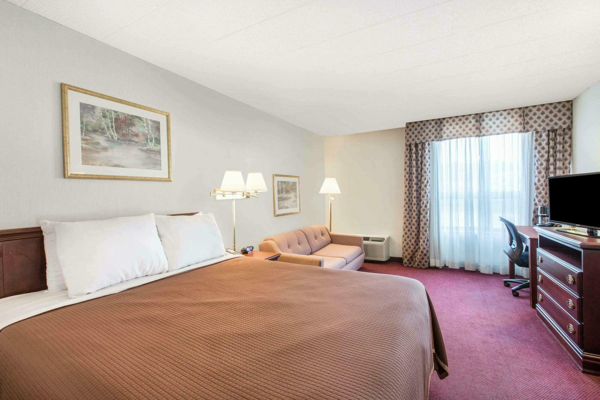 Howard Johnson By Wyndham Bartonsville/Poconos Area Exteriör bild